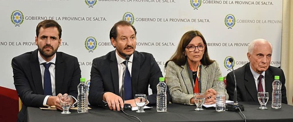 Un gobierno inerme y ausente frente a una huelga ilegal que debió controlar desde su inicio