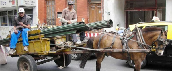 El gobierno de Salta pretende acabar con el 'cirujeo'