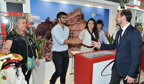 Diseñadores de Salta participan en la Feria de las Naciones