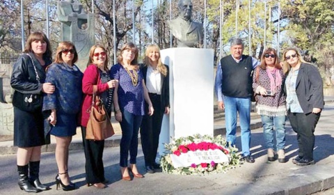 Triste homenaje a Sarmiento de parte del gobierno provincial de Salta