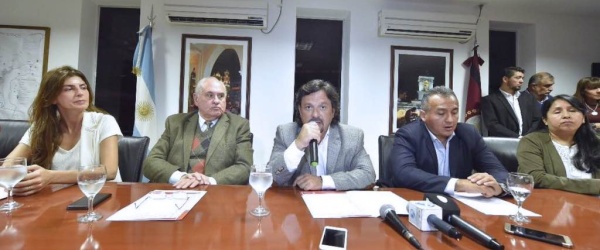 Sáenz promete acabar con las inundaciones en Salta con su proyecto de cuencas hídricas