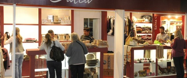 Salta exhibe alimentos y artesanías en la 10º edición de la feria Caminos y Sabores