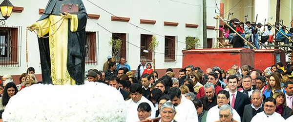 El gobernador Urtubey participa en las fiestas patronales de Joaquín V. González