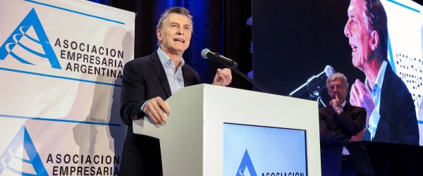 Macri asegura que no piensa hipotecar su gobierno ni el futuro de los argentinos para defender a nadie
