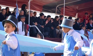 Actos oficiales en El Carril por el aniversario de la Revolución de Mayo