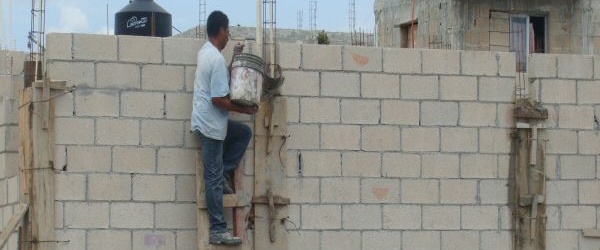 La tasa de empleo en la construcción crece un 6,9% en marzo