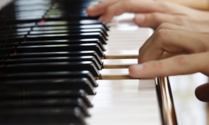 Recital de canto y piano, hoy en el Teatro Provincial Juan Carlos Saravia