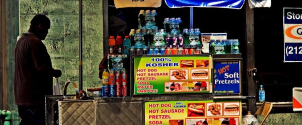 La Municipalidad de Salta secuestra carros de venta callejera de hot-dogs