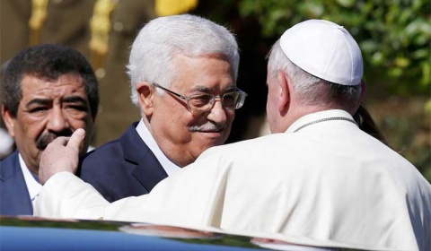 El Papa rezará esta tarde con Shimon Peres y Mahmud Abbas en los jardines del Vaticano