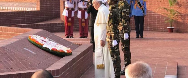 El Papa Francisco pide 'medidas eficaces' para ayudar a los rohingyas