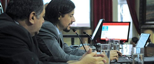 El ministro Parodi presenta el presupuesto 2015 en la Legislatura provincial