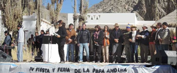 El gobierno de Salta compra un tractor para productores de papa andina en la puna