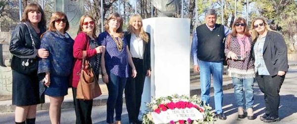 Triste homenaje a Sarmiento de parte del gobierno provincial de Salta