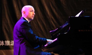 Clase magistral de piano con Shai Rosemboim en el Teatro Provincial de Salta
