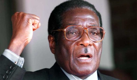 Mugabe dimite como presidente de Zimbabwe tras 37 años en el poder
