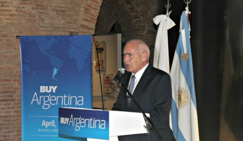 El ministro Meyer inaugura el encuentro Buy Argentina 2015 en Buenos Aires