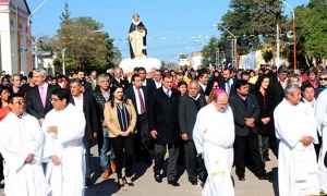 El vicegobernador Isa participa en las fiestas patronales de Joaquín V. González