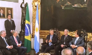 Argentina ofrece al Brasil una alianza comercial para liderar el siglo XXI