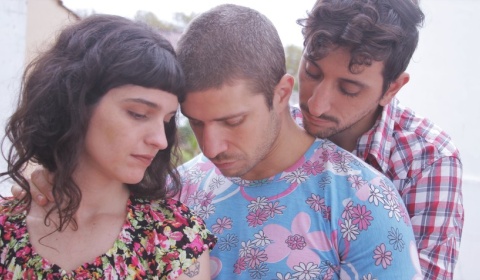 Cine en Salta con 'Somos 3' y 'La educación del rey'