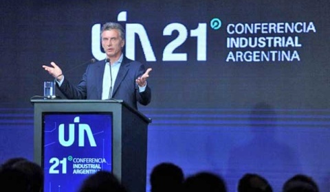 Macri anuncia el fin de las retenciones a las exportaciones industriales