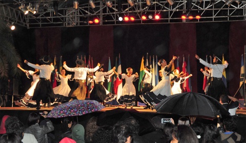 Se realizó en Salta la octava edición de la Feria de las Colectividades