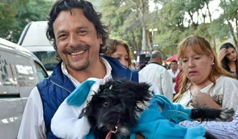 Sáenz cumple con su compromiso de castrar diez mil mascotas en 2017