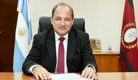 El ministro Villada recibe un 'pedido' de Güemes para afrontar el futuro de Salta 'con coraje y valentía'