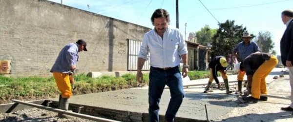 Gustavo Sáenz visita obras municipales en el centro y el sur de la ciudad