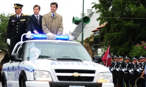 Urtubey exalta los méritos de la 'familia policial'