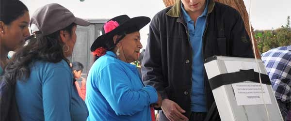 Docentes del Departamento de Rivadavia recibirán entrenamiento para el voto electrónico