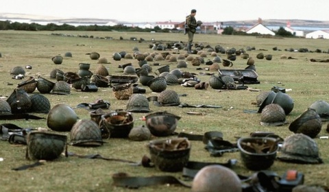 Comienza la identificación de los soldados enterrados en las Islas Malvinas