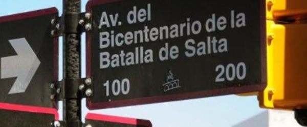 Una avenida con dos nombres: una solución simple para la Virrey Toledo / Bicentenario