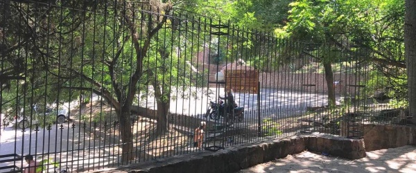 Una reja para proteger el acceso al cerro San Bernardo