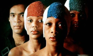 Espectáculo musical de Boney M y Maizie Williams en el Teatro Provincial de Salta