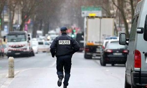 La policía detiene en París a doce personas presuntamente relacionadas con los atentados