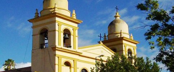El viento zonda provoca daños y destrozos en Cafayate