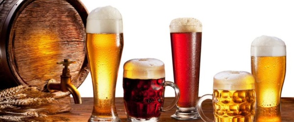 La cerveza se salva en la caída del consumo y las exportaciones de bebidas