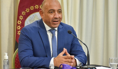 Dib Ashur anuncia medidas económicas para pymes y autónomos