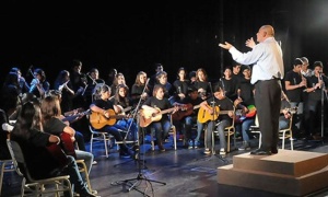 Concierto de la Orquesta Popular Tradicional Andina presenta en la Casa de la Cultura