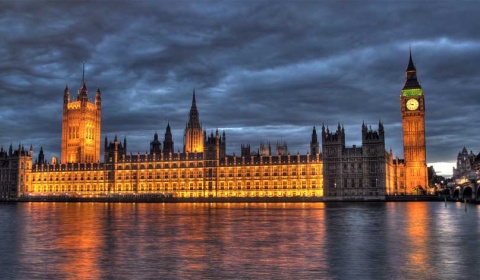 La Cámara de los Lores echa para atrás el proyecto de Brexit del gobierno May