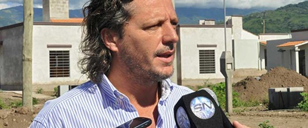 El Tribuno acorrala a Urtubey y se cobra la cabeza del presidente del Instituto de la Vivienda