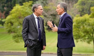 Macri-Pichetto: de los globos a la marchita