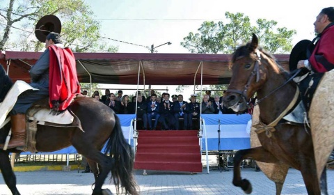 La Provincia de Salta celebra el 208º aniversario de la Revolución de Mayo en San Lorenzo