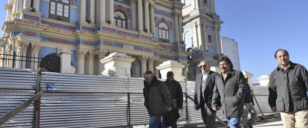 Sáenz supervisa los trabajos del tramo final de la obra del Corredor de la Fe