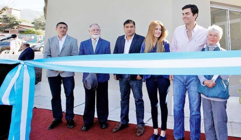 Isabel Macedo, más importante que el Director de la Biblioteca Nacional argentina