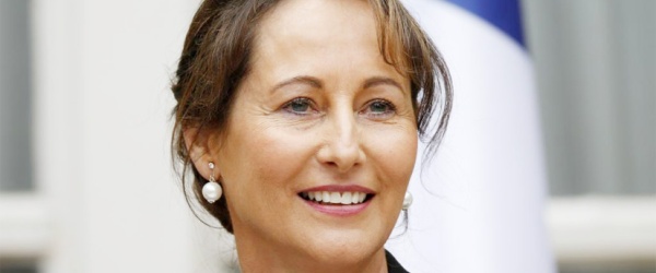 Ségolène Royal pide 'pasar a la acción' contra el calentamiento global
