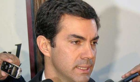 El Gobernador de Salta, esclavo de sus silencios