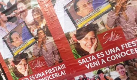 Urtubey, escrachado en las paredes de Buenos Aires por 'fiestero'
