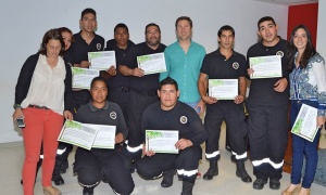 Cuarenta y ocho podadores reciben sus diplomas oficiales en Salta