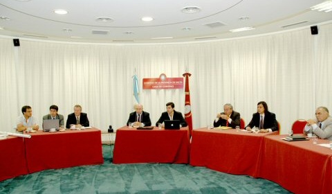 El 'gabinete social' del gobierno de Salta evalúa los daños del viento zonda